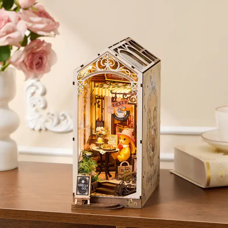 Book Nook Holiday Cafe