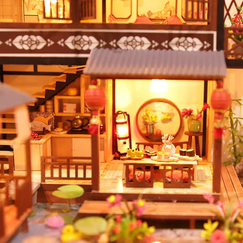 Maison de poupée en bois Japonaise