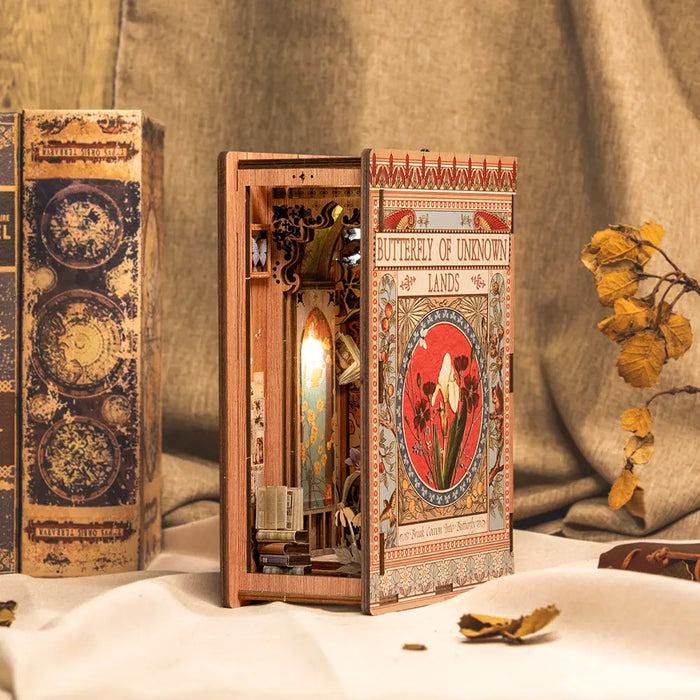 Book Nook Papillons Des Terres Inconnues