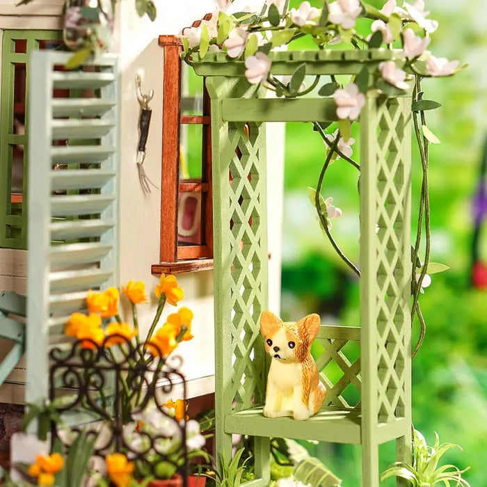 Maison Miniature Flowery Sweets & Tea