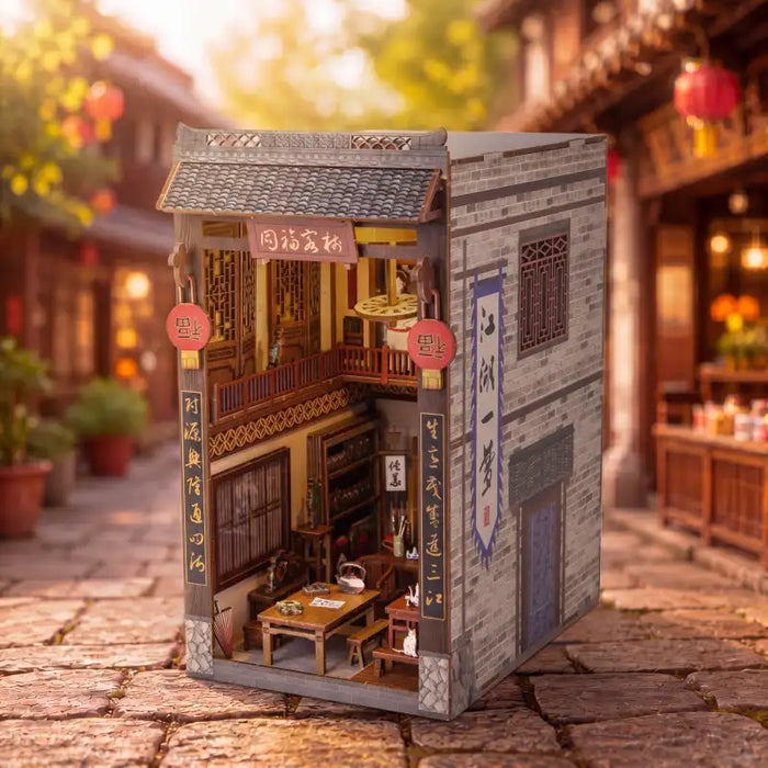 Book Nook Le Pavillon des Lanternes