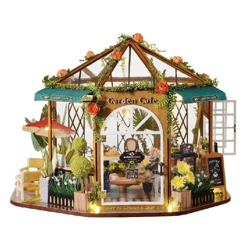Maison Miniature Garden Café