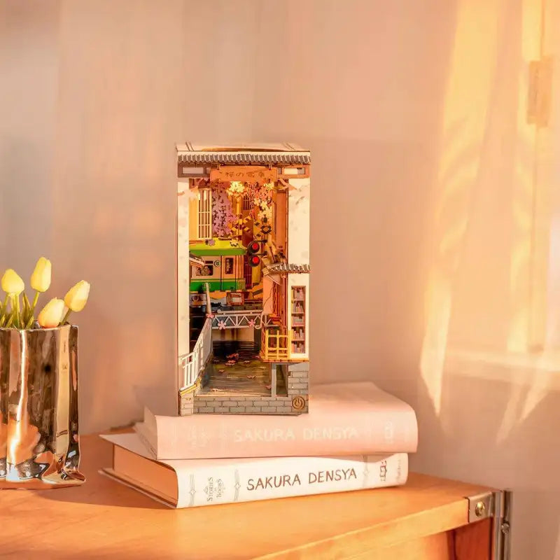 Detective House Book Nook Insert d'étagère de livre Bibliothèque avec kit  de construction de modèles légers -  France